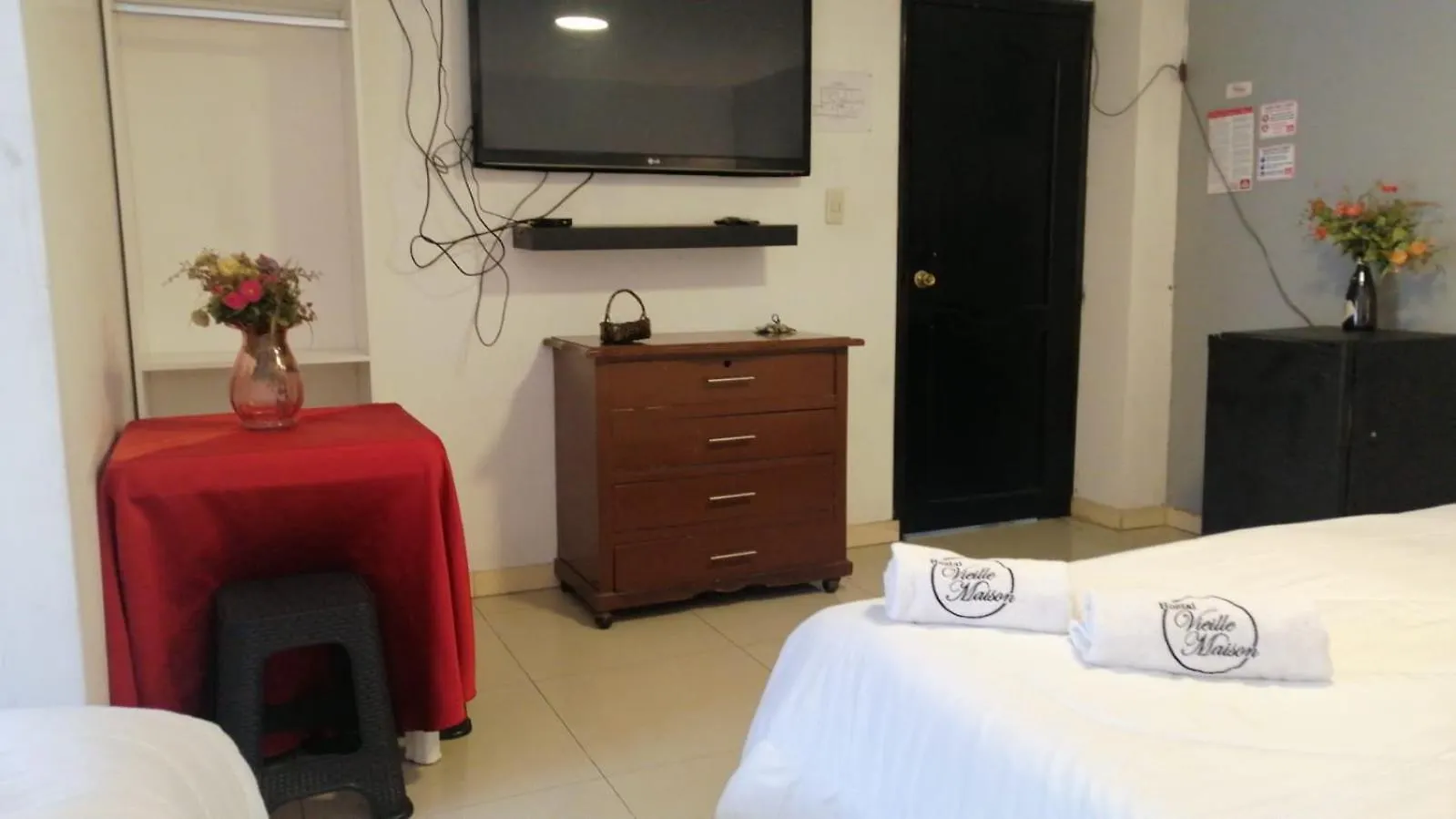 ***  Hotel Vieille Maison Quito Ecuador